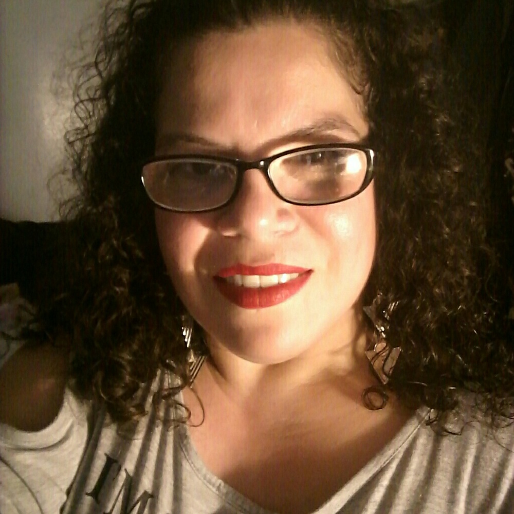 Meet your Posher, Deserie
